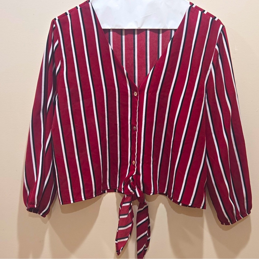 Daisy May Red/White/Black Striped V-Neck Tie Blouse M
